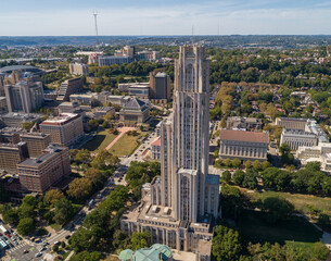 Cathedral of Learning, University of Pittsburgh. Pennsylvania, USA. The tallest university building - obrazy, fototapety, plakaty
