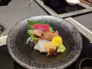 刺身盛り合わせ