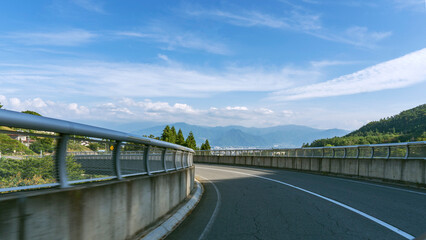 Obraz premium 浅川ループラインにある真光寺ループ橋／日本長野県長野市