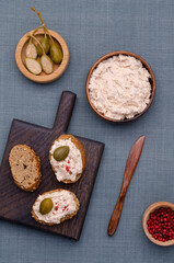 Fish pate with capers