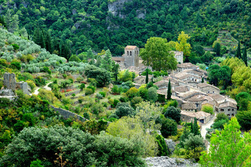 St Guilhem le désert, Village of France