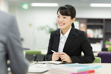 フレッシャーズ　女性