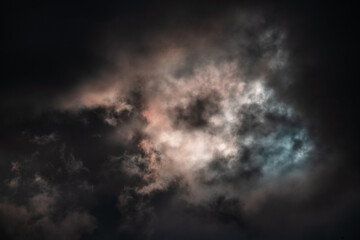 Fototapeta na wymiar dramatic clouds