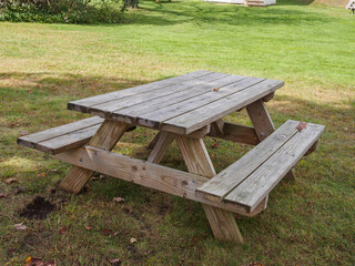 Fototapeta premium Picnic table in the shade