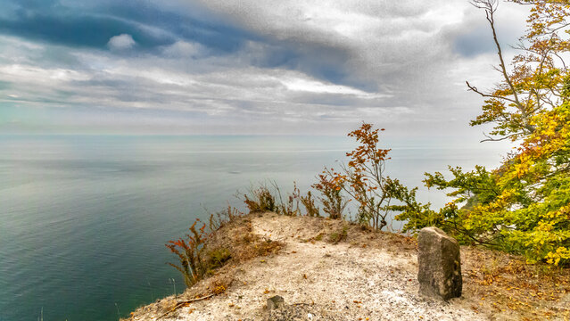 K&ouml;nigsstuhl an der Kreidek&uuml;ste der Ostsee auf der Insel R&uuml;gen