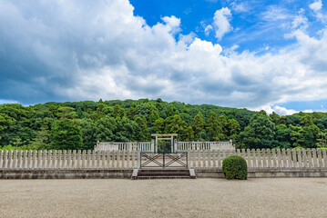 Kondayama Kofun of the World Heritage Site "Mozu-Furuichi Kofun Group: Mounded Tombs of Ancient Japan"