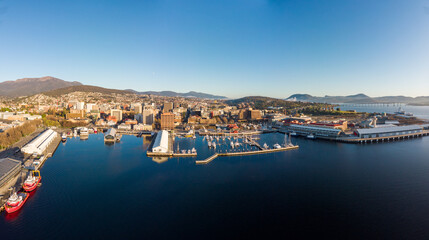 Fototapeta na wymiar Hobart CBD and Waterfront in Tasmania Australia