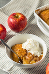 Homemade Apple Cobbler Dessert