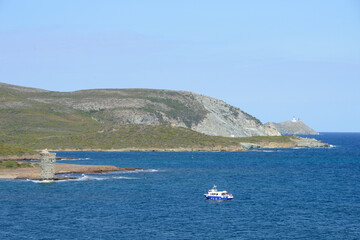 Obraz premium touristes visitant les rivages du Cap Corse - Haute-Corse 