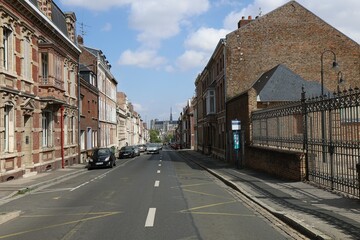 Rue typique, ville de Amiens, département de la Somme, France