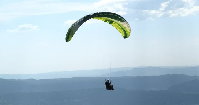 Flights with Paragliding