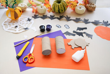 Step by step instruction - 1 - Decorations for Halloween party from toilet roll. Easy eco-friendly...