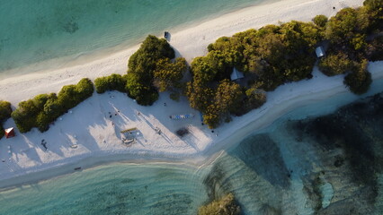 Isla maldivas vista a&eacute;rea