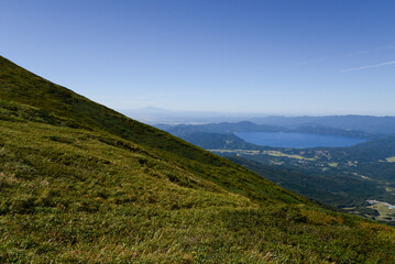 秋田駒ケ岳から田沢湖の眺め