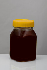 Honey bottle 