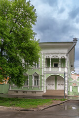 Fototapeta na wymiar Wooden house in Vologda, Russia
