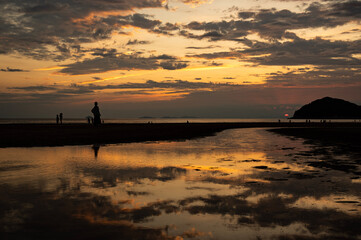 Fototapeta premium 父母ヶ浜の夕焼け