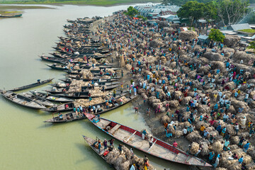 Wholesale jute market in Jamalpur, Bangladesh