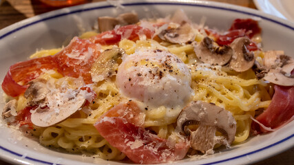 クリームパスタ