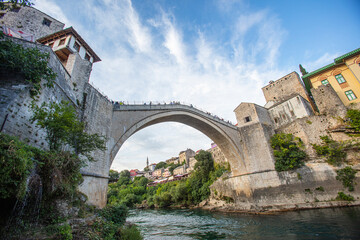 Fototapeta na wymiar old bridge in Mostar 