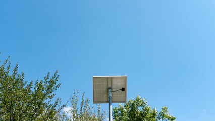 Pequeño panel solar 