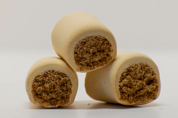 crunchy biscuit rolls dog treats