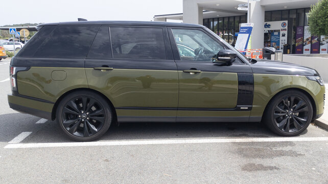Range Rover Sport luxury British SUV car custom tuning paint in street