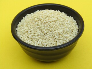 White Sesame seeds in a bowl 