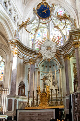 Luçon. Chœur et autel de la cathédrale Notre-Dame de l'Assomption. Vendée. Pays de la Loire
