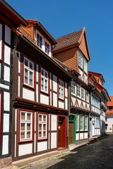 Fototapeta na wymiar Fachwerkhäuser in der Altstadt von Northeim in Niedersachsen, Deutschland 