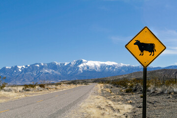 Usa, New Mexico, Road sign in Three Rivers State Historical Park