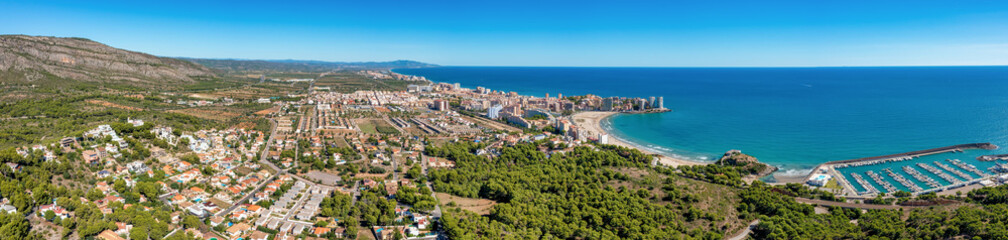 Fototapeta premium Oropesa del Mar Panorama from the El Balcó neighborhood.