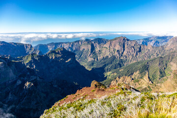 Wanderung zum höchsten Punkt auf der Azoreninsel Madeira - dem Pico Ruivo  - Portugal