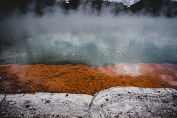 stony and brown bottom in the rotorua lake