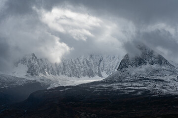 Obraz premium Snow in the mountains - Alaska (Thompson pass)