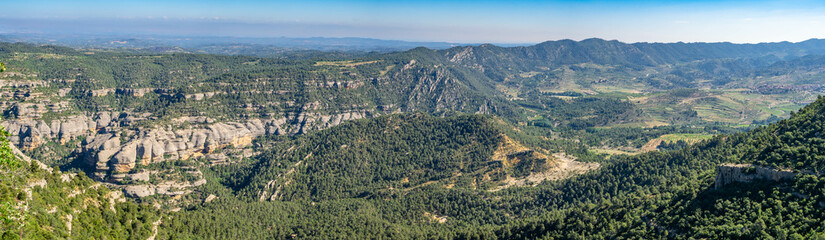 Fototapeta na wymiar Montsant mountains in Tarragona province, Catalonia, Spain