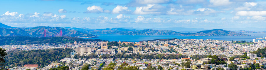 Panorama cityscape of San Francisco from Twin Peaks hills 
