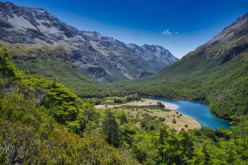 Fototapeta na wymiar Blue Lake, Nelson Lakes National Park, New Zealand