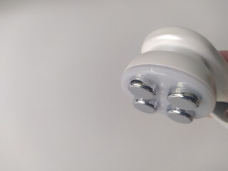 The rejuvenating effect of a tightening massager.
Non-surgical, non-injection cosmetic procedure for facial rejuvenation and skin care, for the cellulite zone. RF energy for healthy skin.