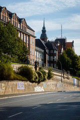 Obraz premium Aussicht auf die St. Pauli Hafenstraße in Hamburg, Deutschland, Europa.