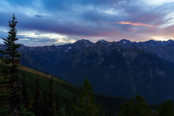 Fototapeta na wymiar Alpine Sunset