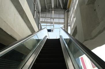 Escalator to top platform of skytrain station