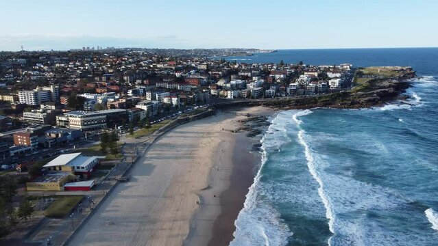 Maroubra beach