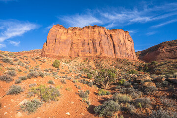 hiking in the monument valley in arizona, usa