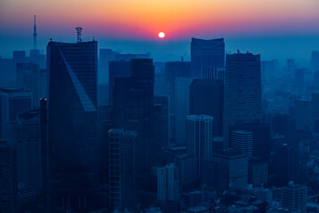 東京都心の朝焼け