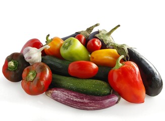 Fototapeta na wymiar multicolor various vegetables as wholesome vegetarian food 