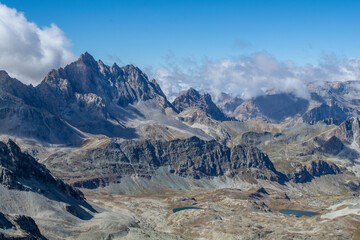 Nel vallone di Bellino, tra Rocca Senghi ed ilMonte Maniglia (alta Valle Varaita, provincia di Cuneo)