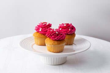 pink cupcakes for valentine's day