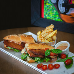 sandwich con milanesa de pollo