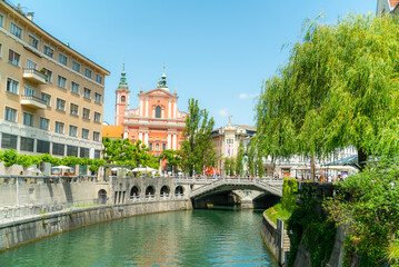 Naklejka premium 中世ヨーロッパの街並み